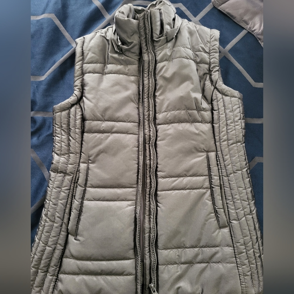 New York & Company Gray Vest